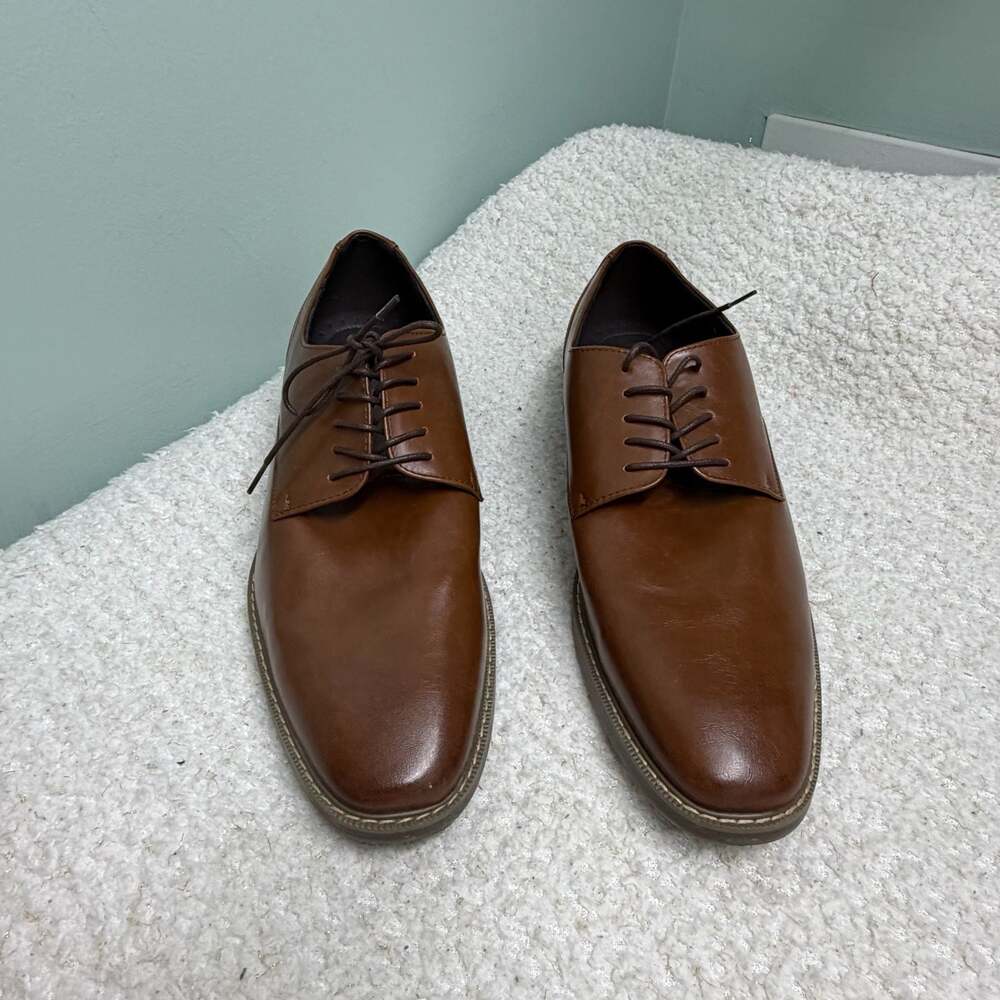 Van Heusen Men's Garrett Memory Foam Oxford Dress Shoes Size 15 EUC Business